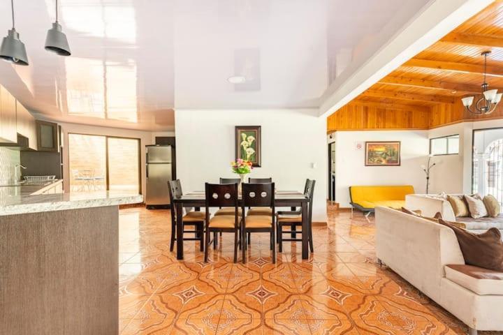 Villa Dreams Irazu Картаго Экстерьер фото
